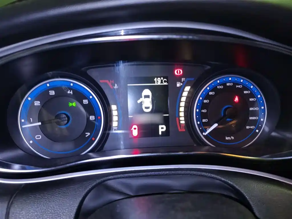 Fiat Viaggio 2015 — фото 4