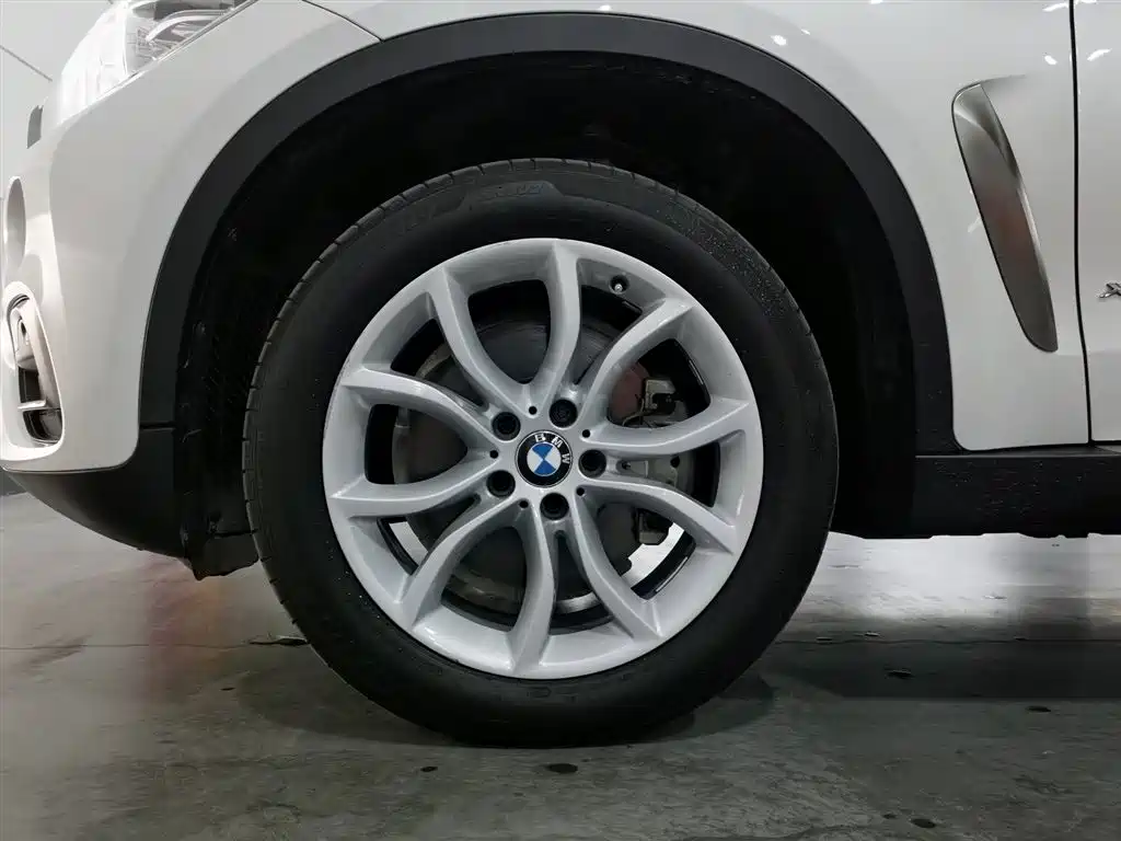 BMW X6 2016 — фото 17