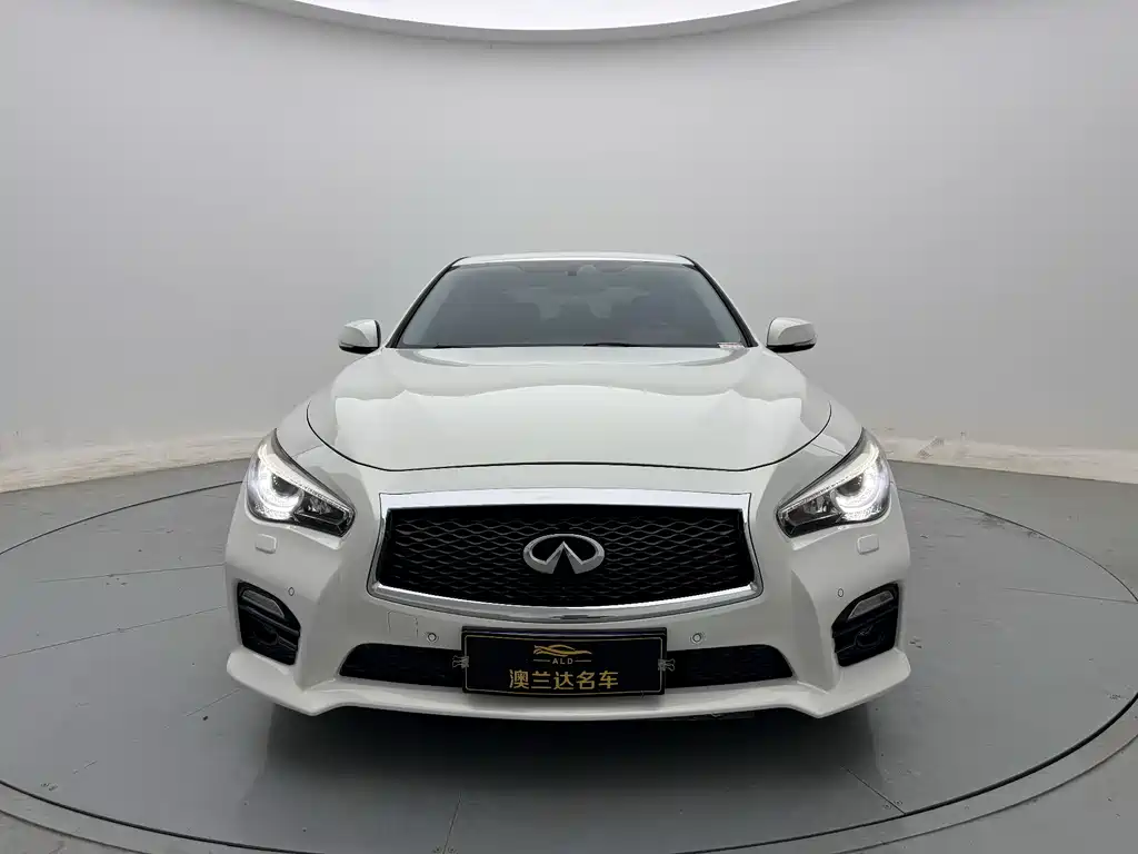 Infiniti Q50 2014 — фото 2