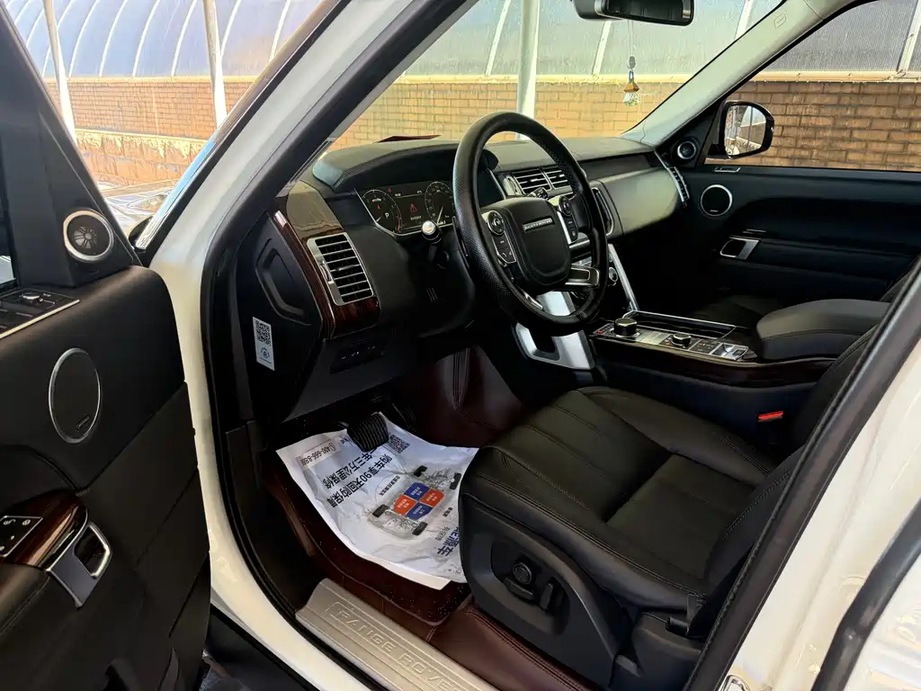 Land Rover Range Rover 2017 — фото 15