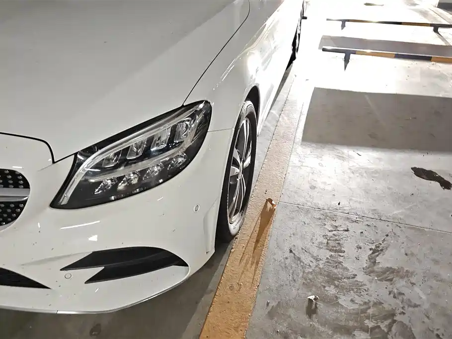 Mercedes-Benz C-Class 2022