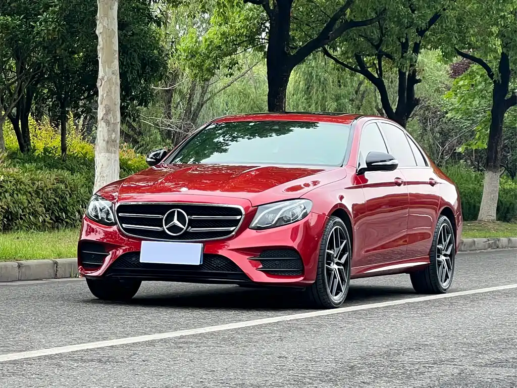 Mercedes-Benz E-Class 2017 — фото 1