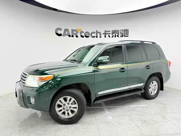 Toyota Land Cruiser 2012