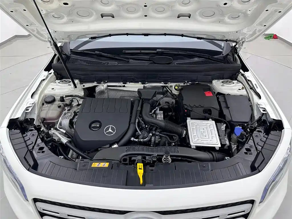 Mercedes-Benz GLB 2021 — фото 25