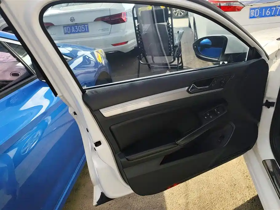 Volkswagen Lamando 2016
