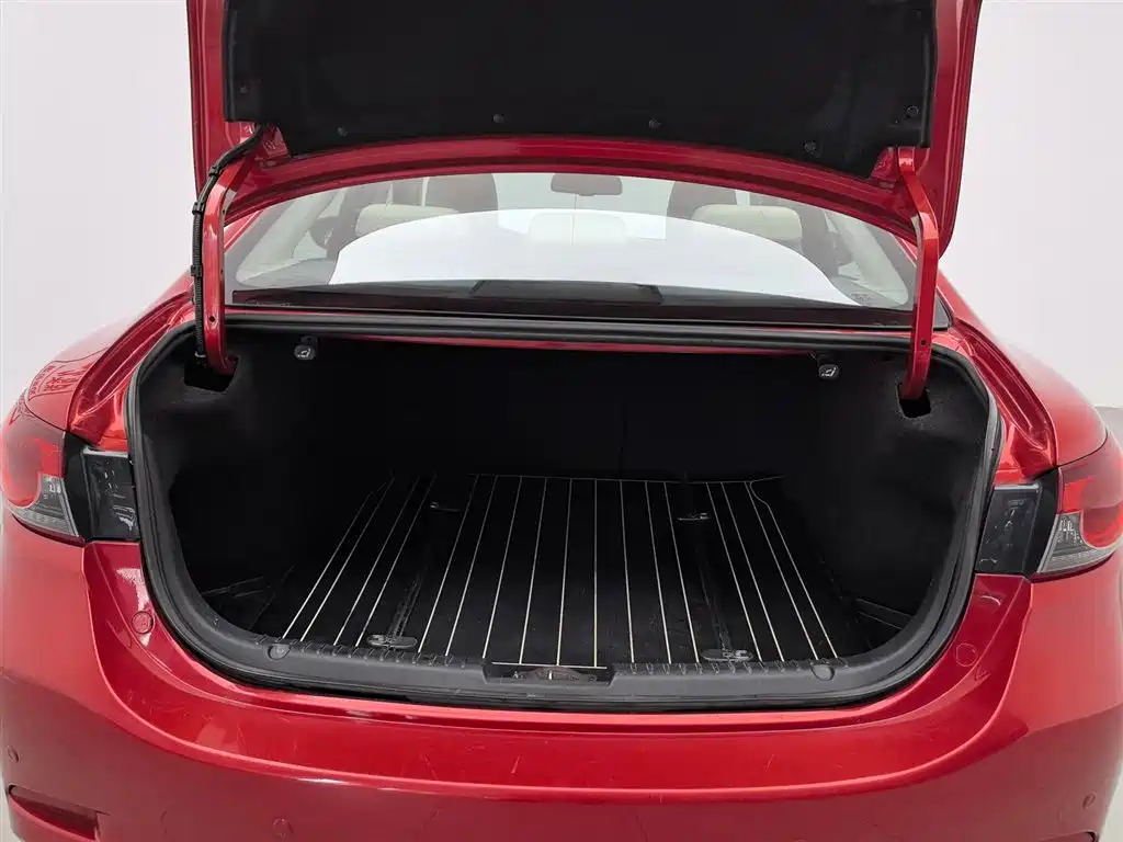 Mazda Atenza 2015 — фото 16