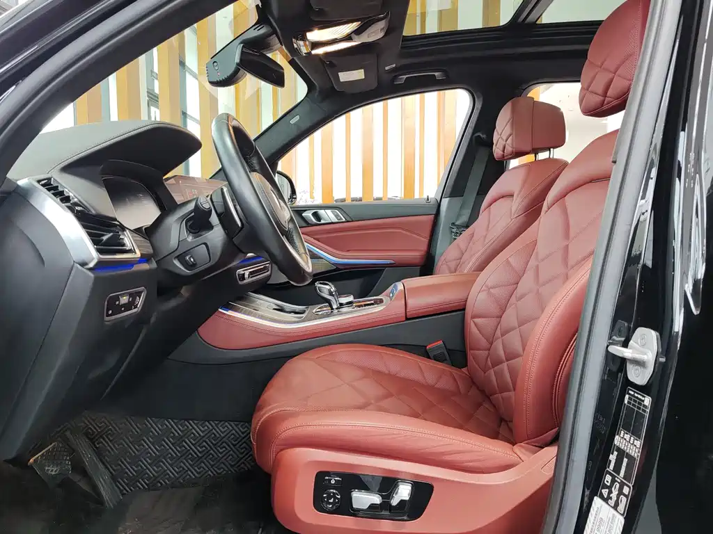 BMW X5 2023