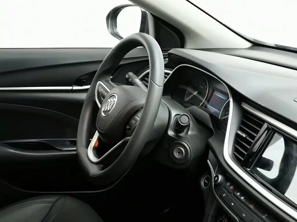 Buick Excelle 2021 — фото 22