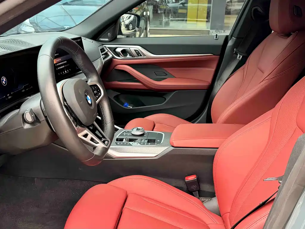 BMW 4 Series 2025 — фото 4