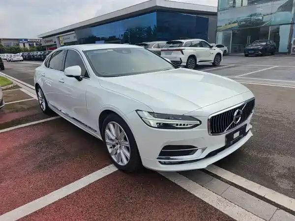 Volvo S90 2020