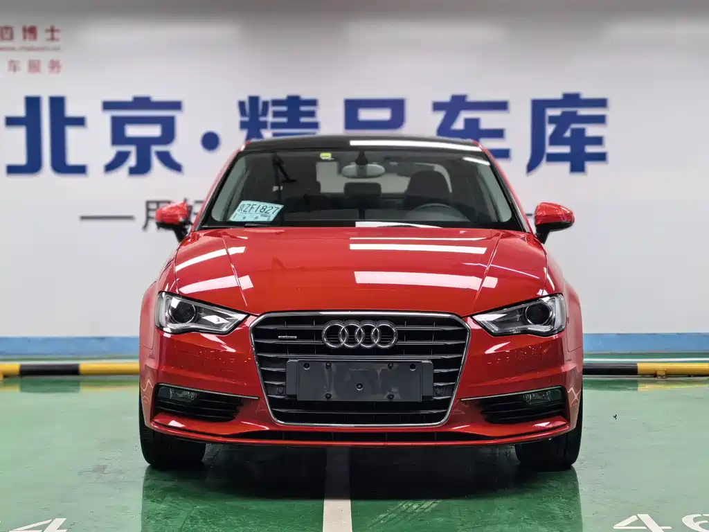 Audi A3 2015 — фото 2