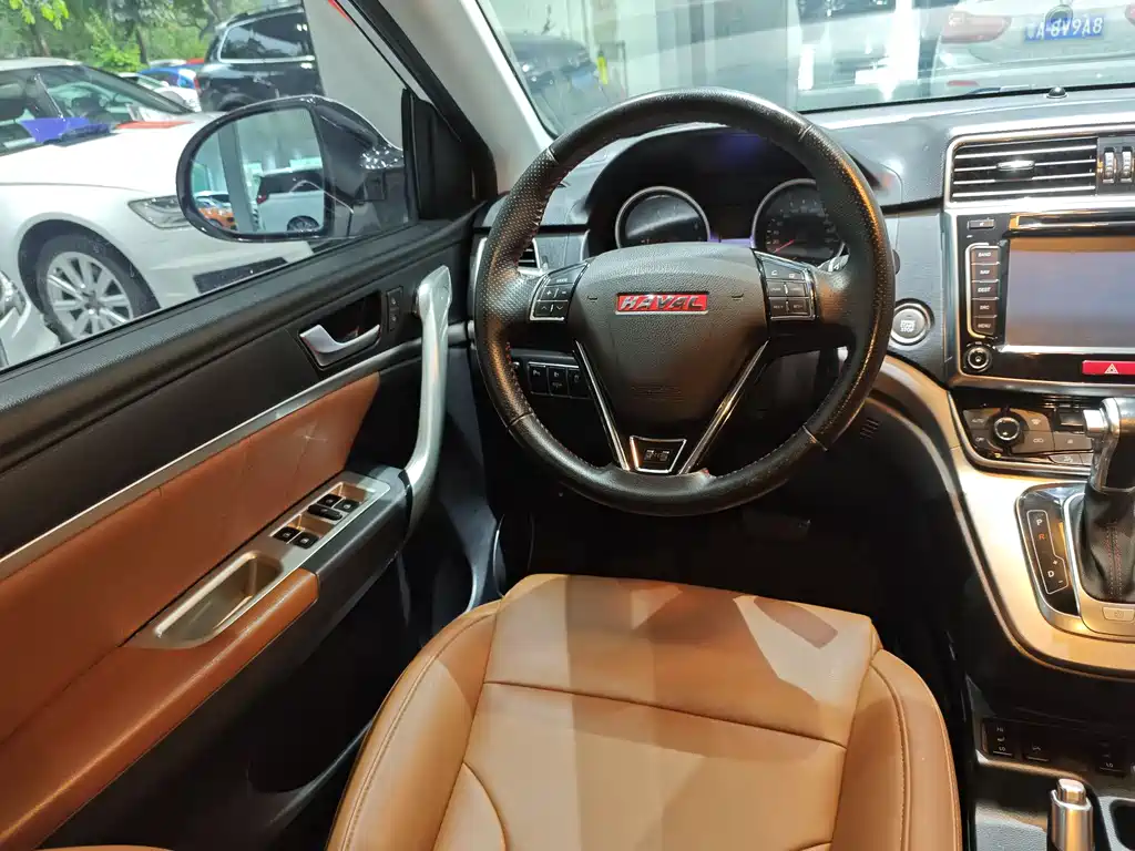 Haval H6 2016 — фото 13