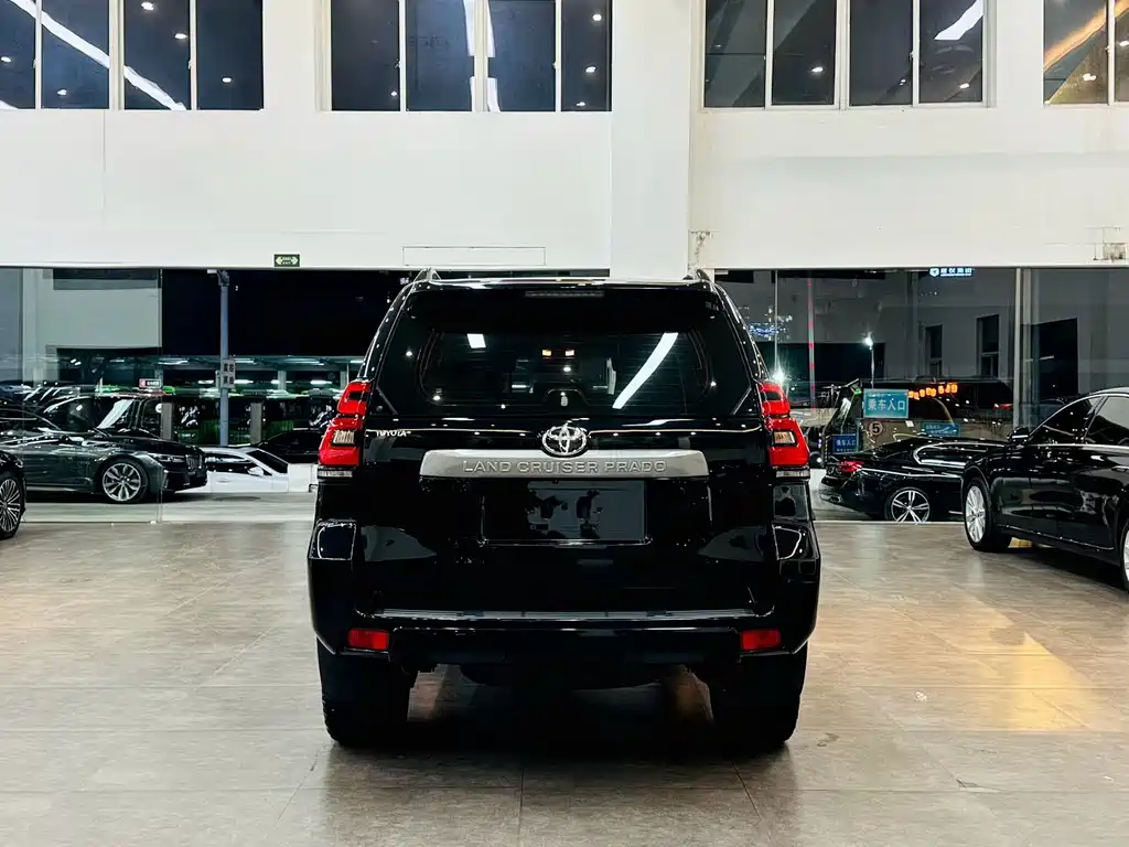 Toyota Prado 2019 — фото 5