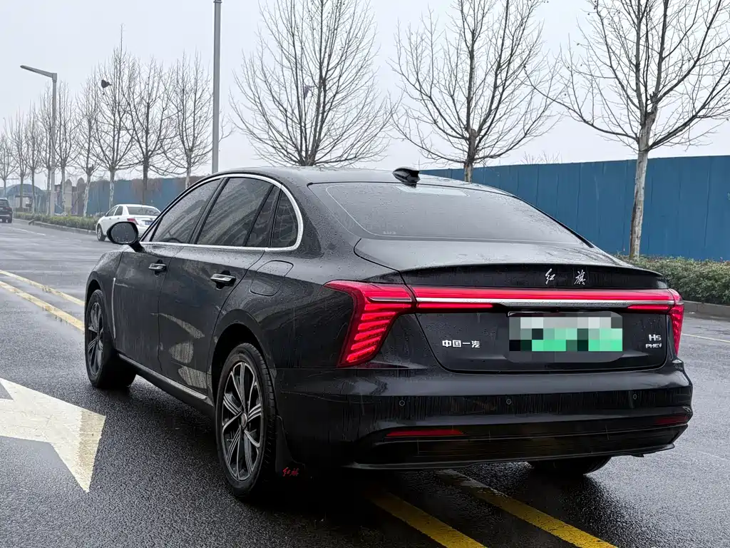 Hongqi H5 PHEV 2025 — фото 4
