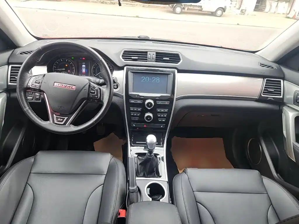 Haval H2 2015 — фото 10