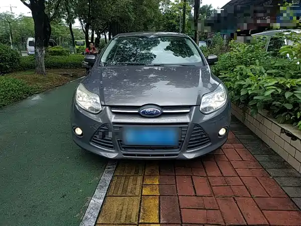 Ford Focus 2012
