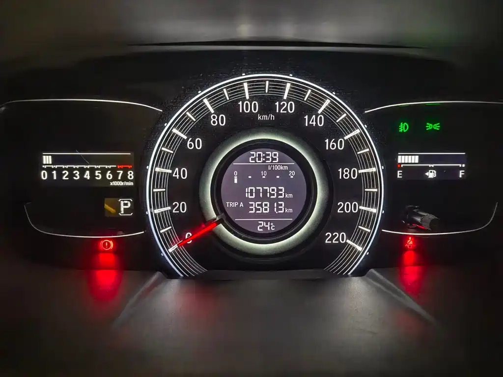 Honda Odyssey 2015 — фото 11