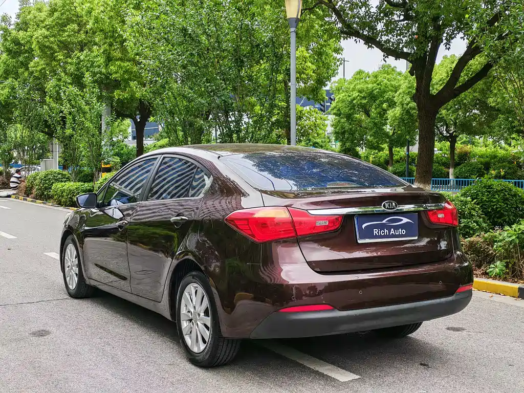 Kia K3 2013