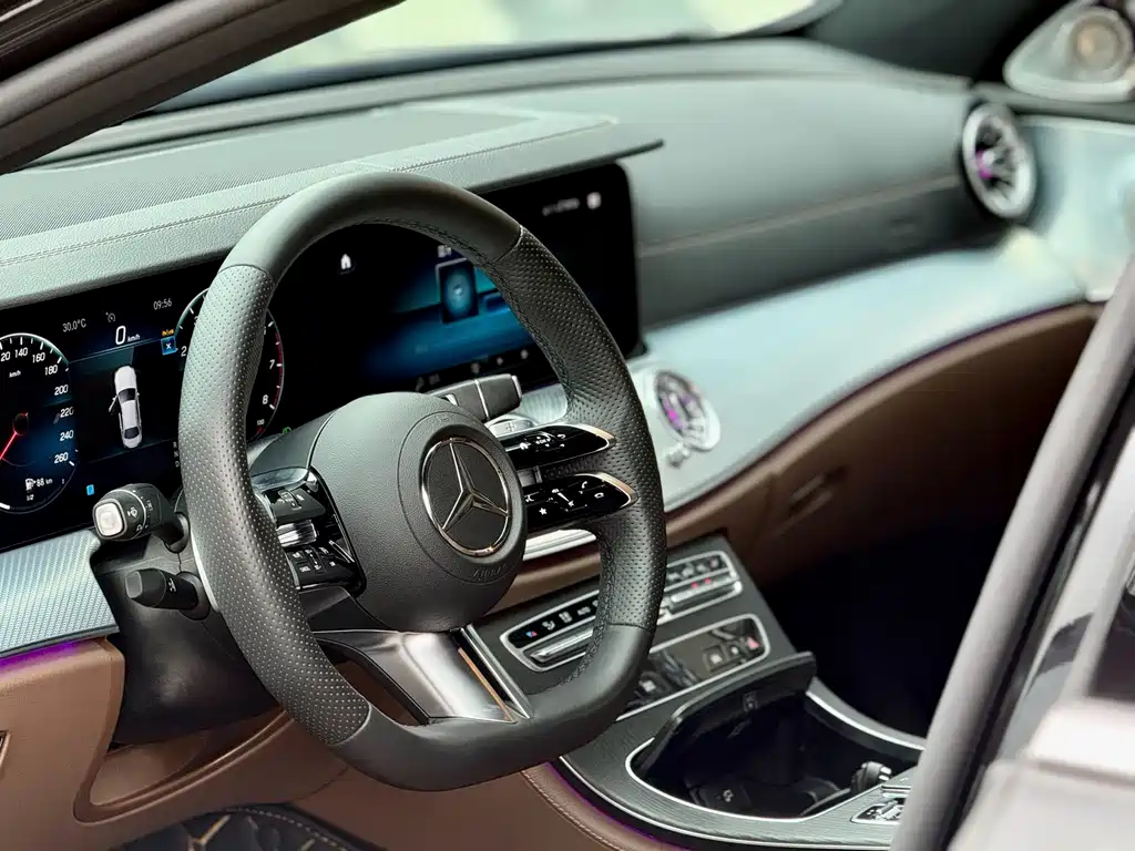 Mercedes-Benz E-Class 2023