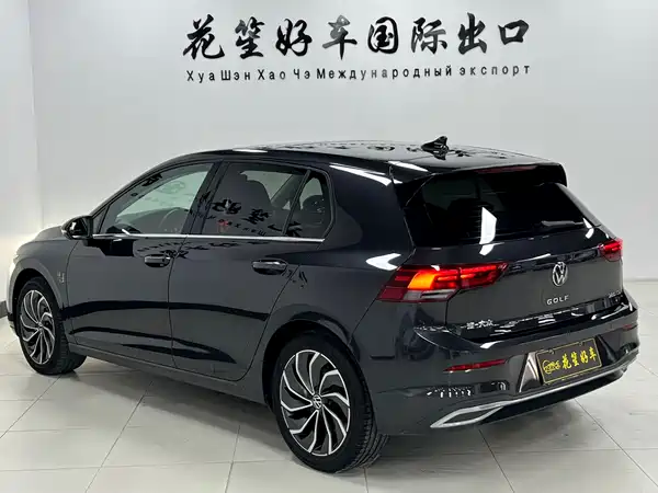 Volkswagen Golf 2022
