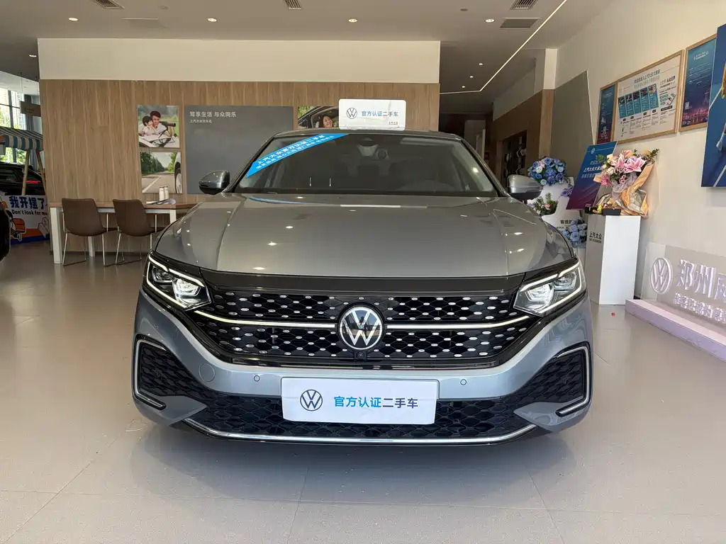 Volkswagen Passat 2021