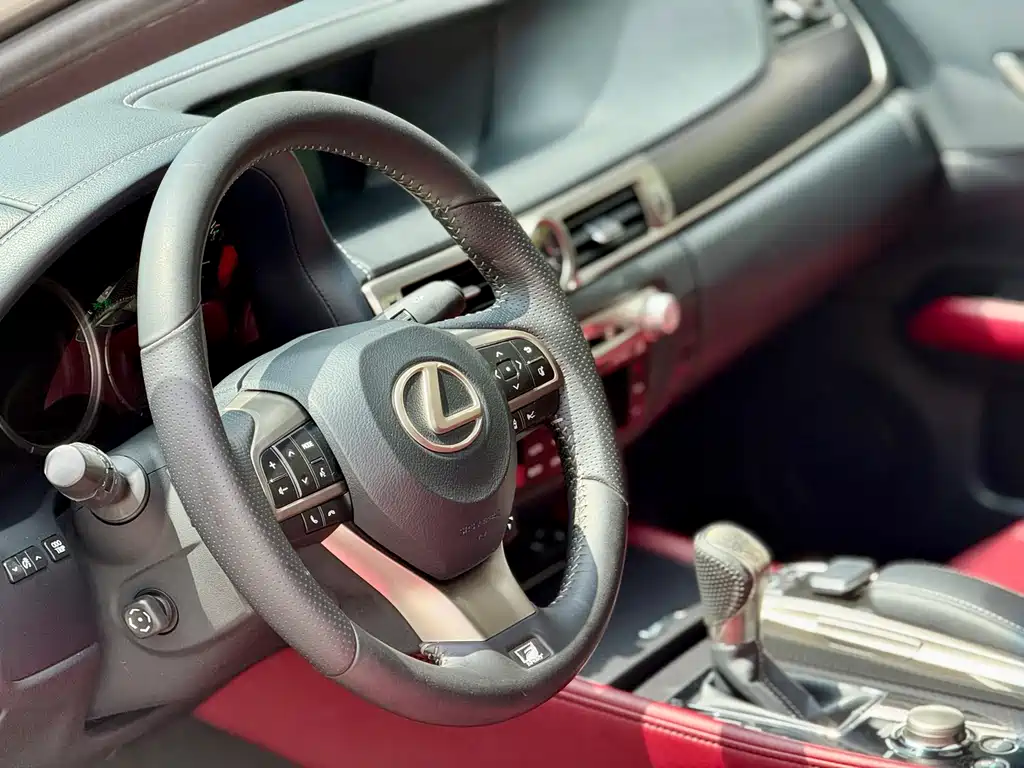 Lexus GS 2019