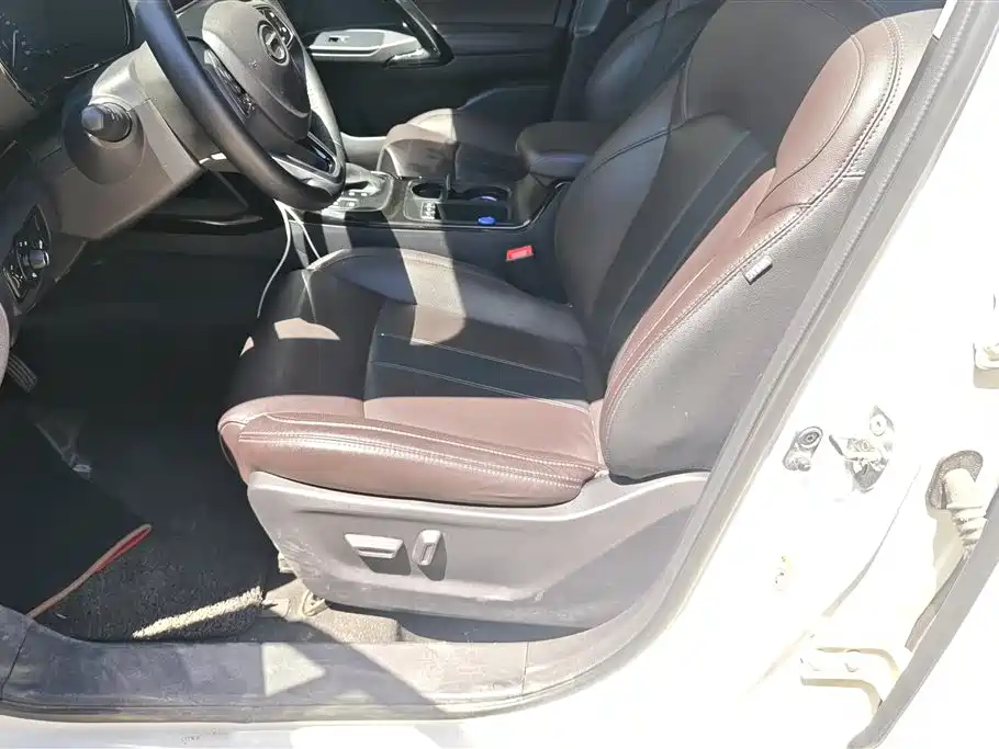 GAC Motor Trumpchi GS4 2018 — фото 9