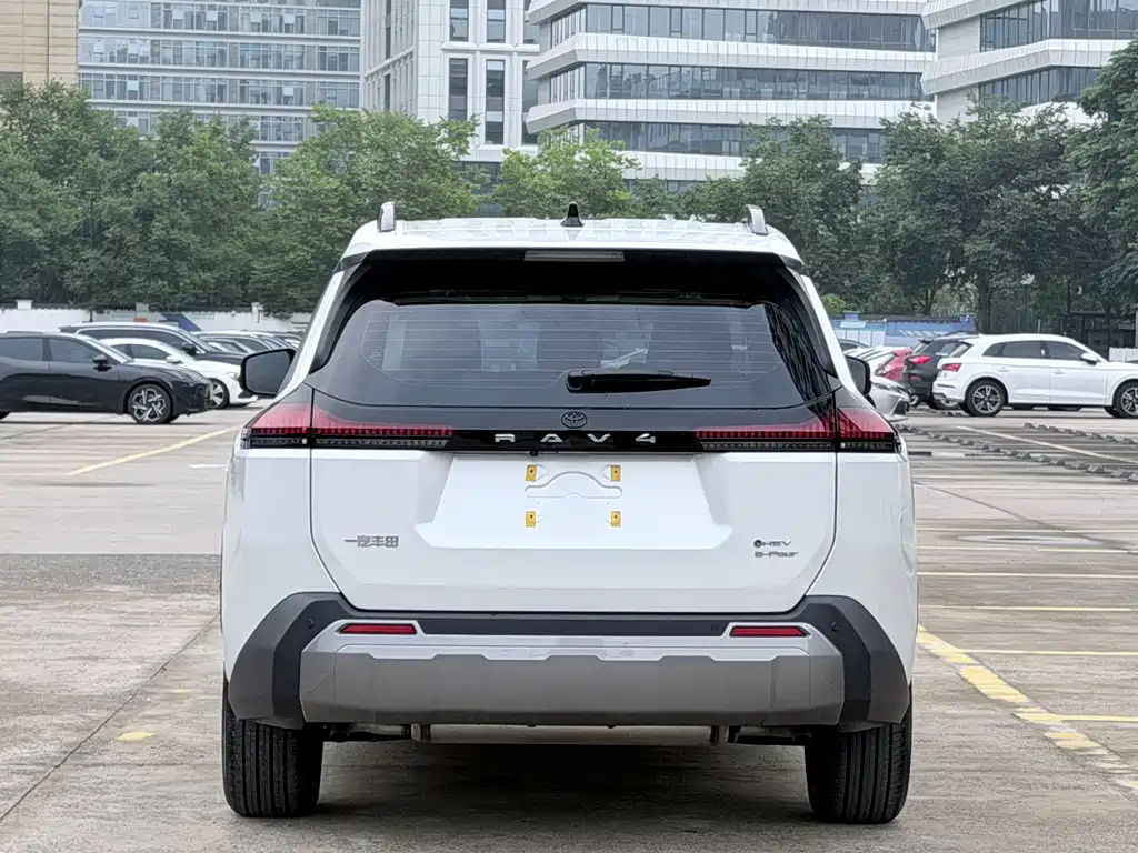 Toyota RAV4 2026