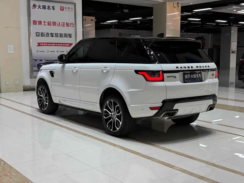 Land Rover Sport 2021 — фото 8