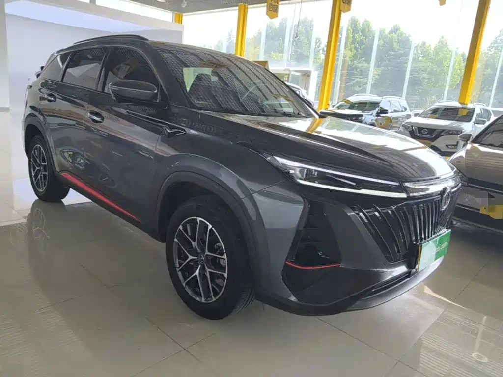 Changan CS75PLUS 2023 — фото 4