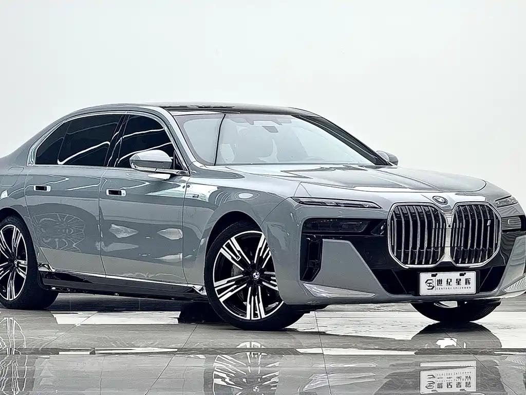 BMW i7 2023 — фото 5