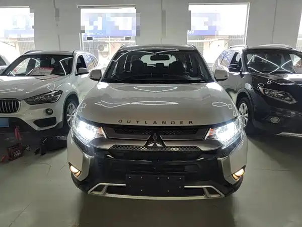 Mitsubishi Outlander 2019