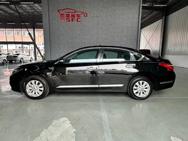 Nissan Teana 2017