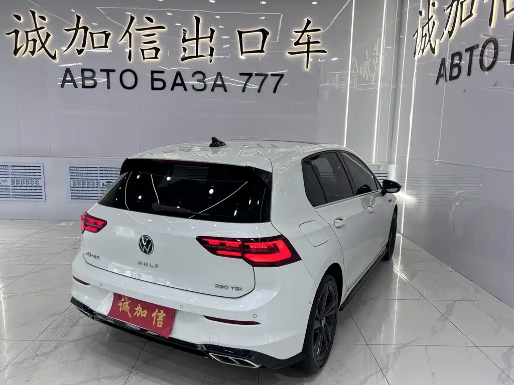 Volkswagen Golf 2022