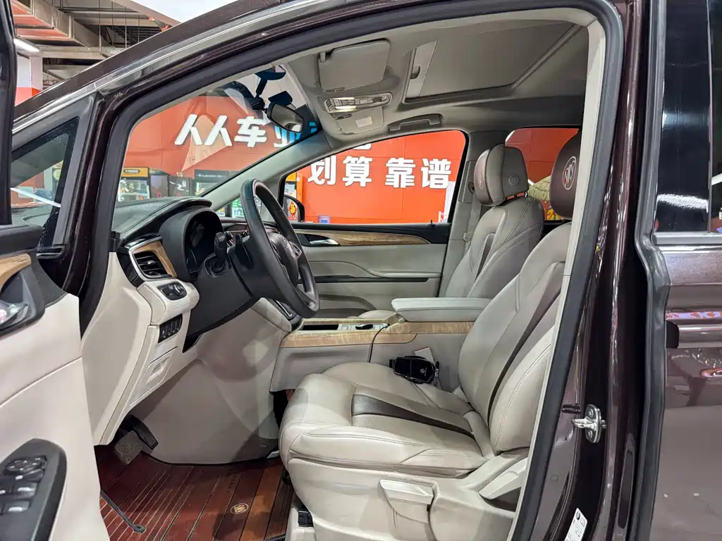 Buick GL8 2019