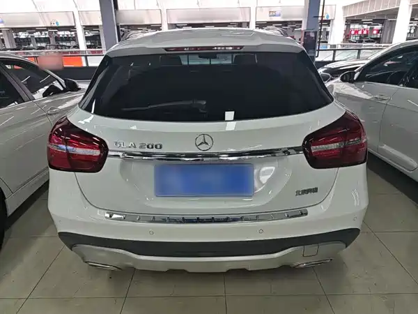 Mercedes-Benz GLA 2017