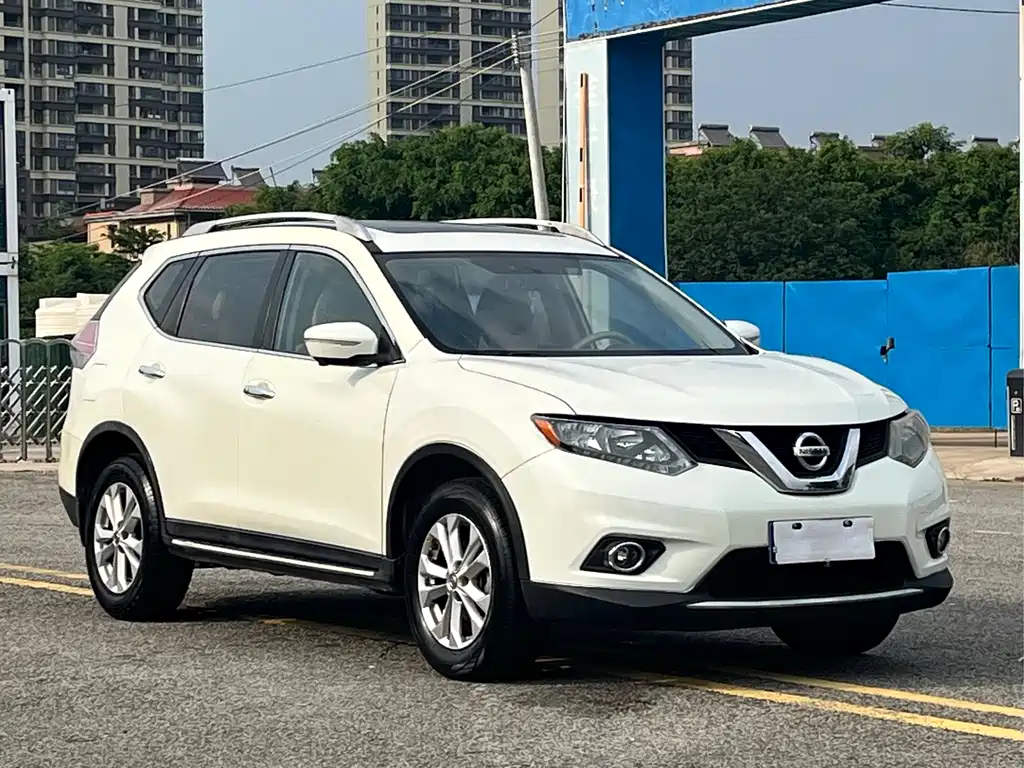 Nissan X-Trail 2015