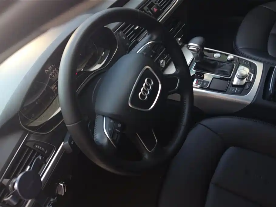Audi A6L 2014 — фото 15
