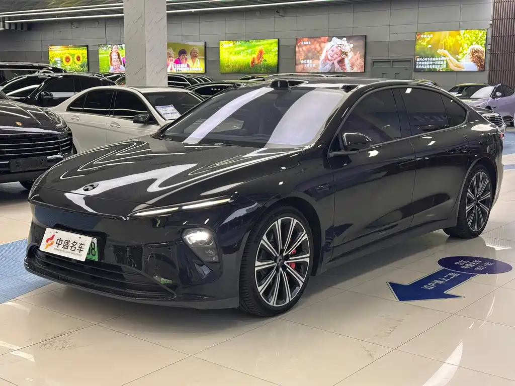 NIO ET7 2025