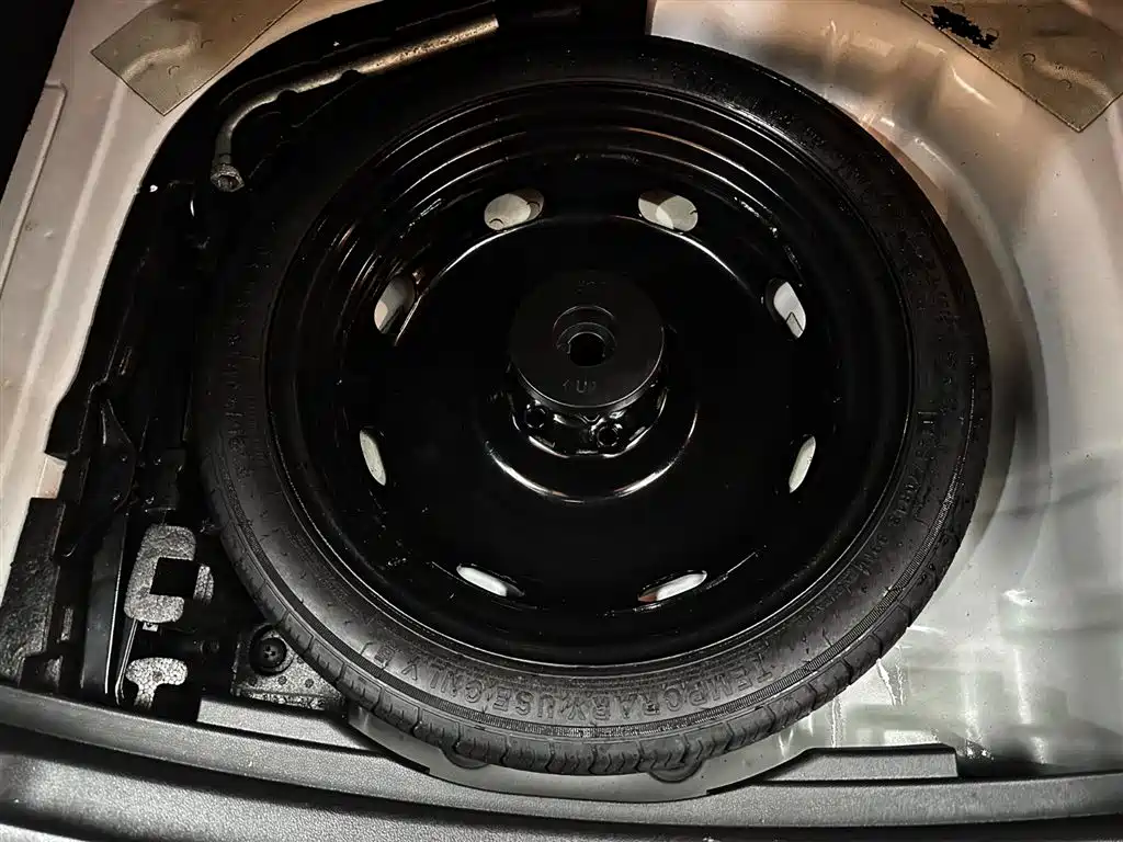 Skoda Karoq 2022 — фото 22