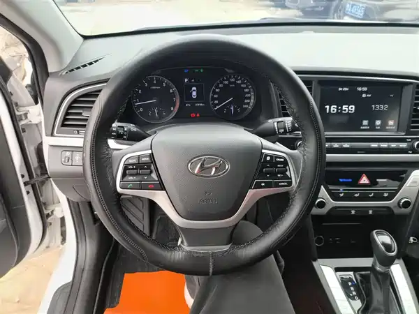 Hyundai Celesta 2018