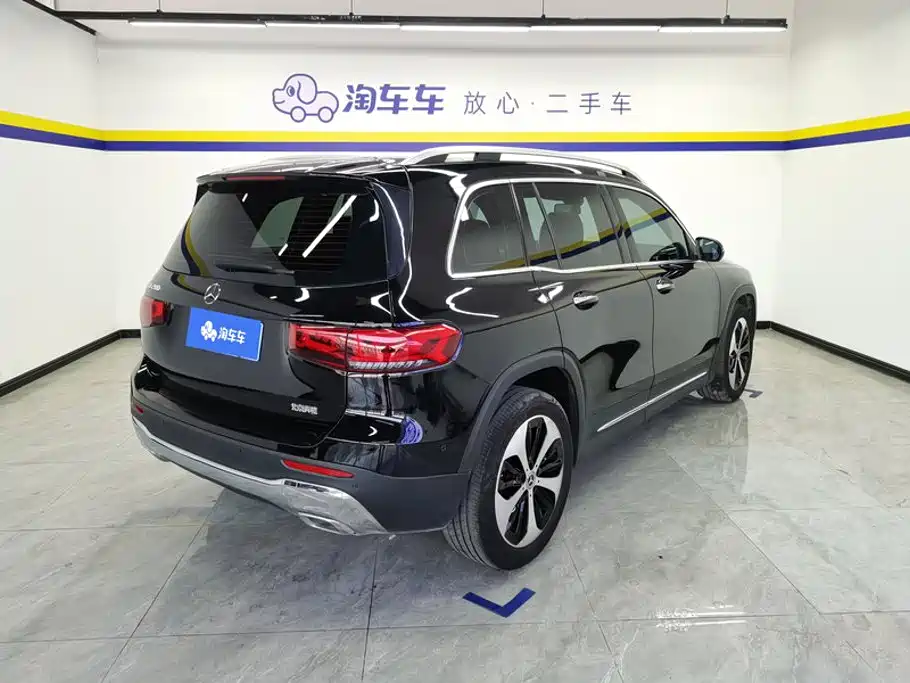 Mercedes-Benz GLB 2022