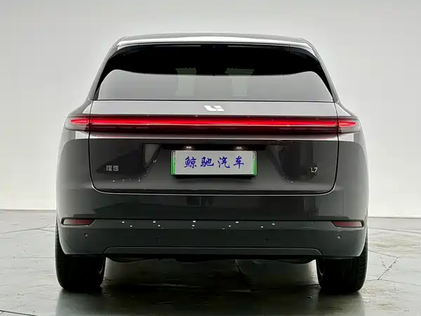 Li Auto L7 2025