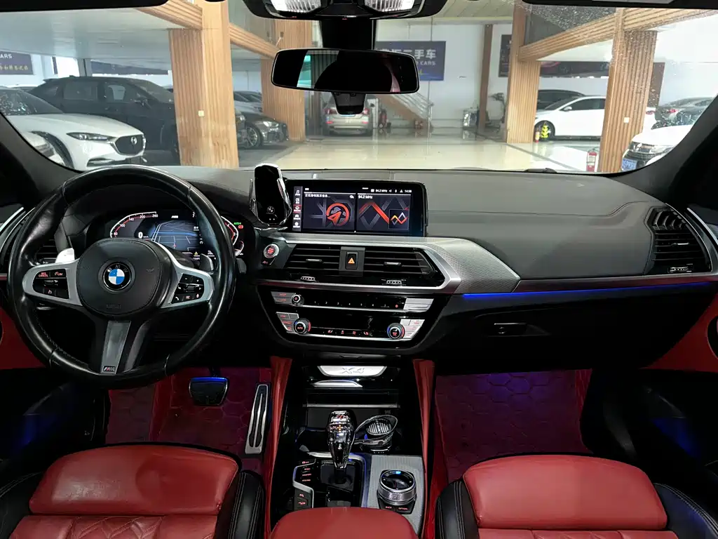 BMW X4 2020 — фото 11