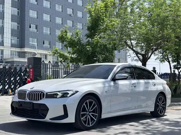 BMW 3 Series 2023