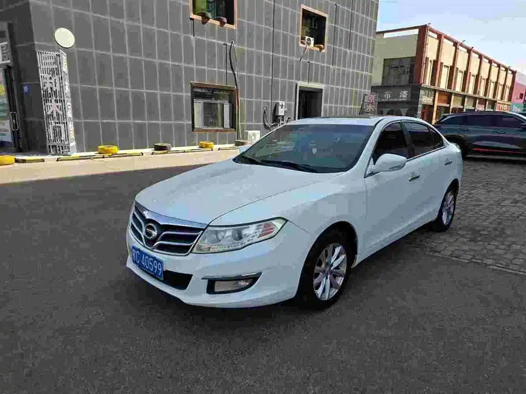 GAC Motor Trumpchi GA5 2014