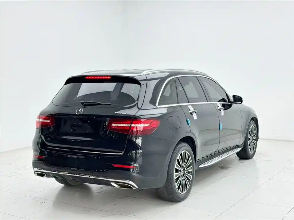 Mercedes-Benz GLC 2018 — фото 9