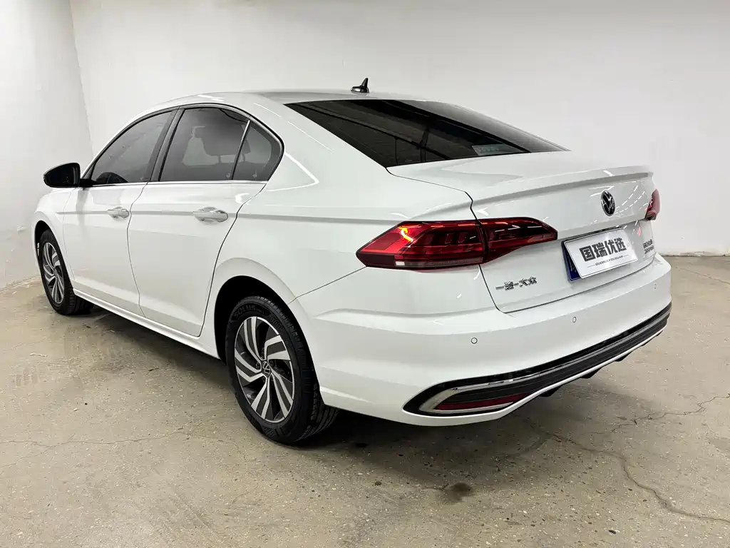 Volkswagen Bora 2022