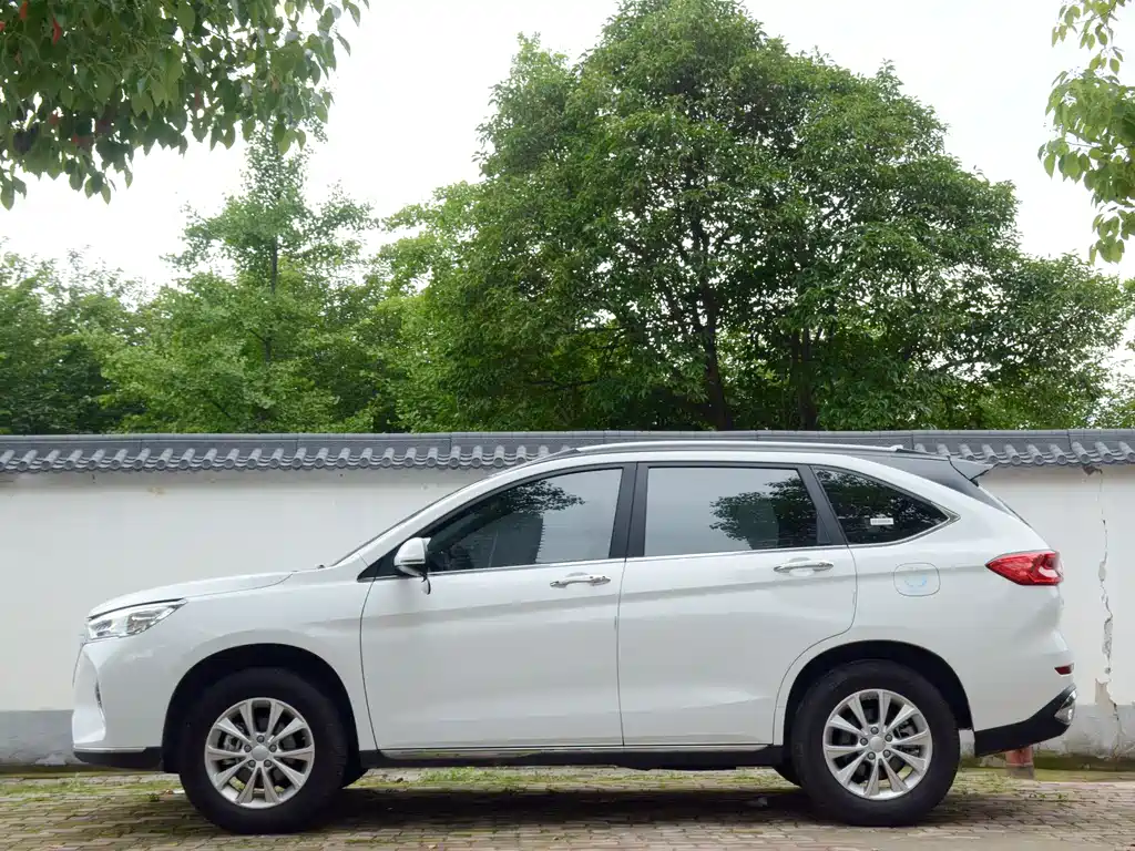 Haval M6 2021 — фото 10