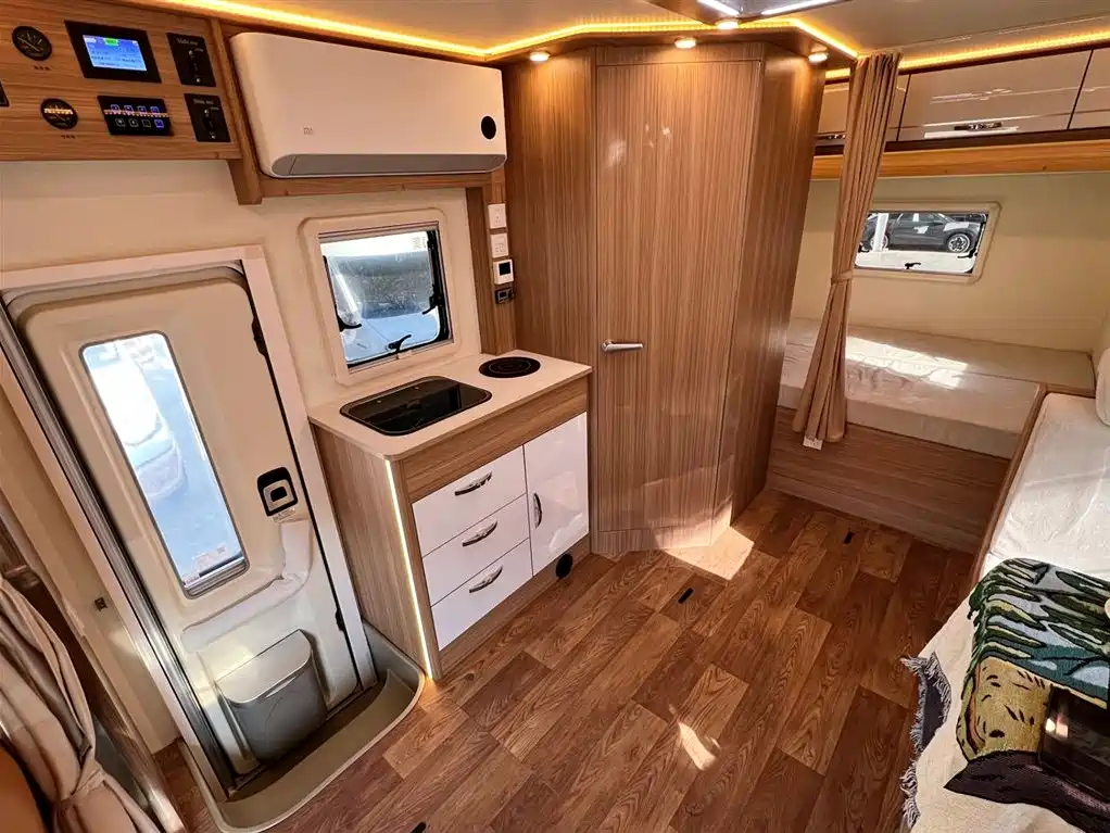 IVECO Ousheng 2025 — фото 14